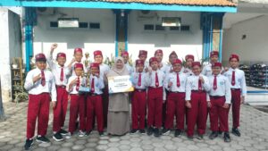 Tim Futsal SD Plus Rahmat Kediri Ukir Prestasi Gemilang di Lomba Spektra Student Fair 2025